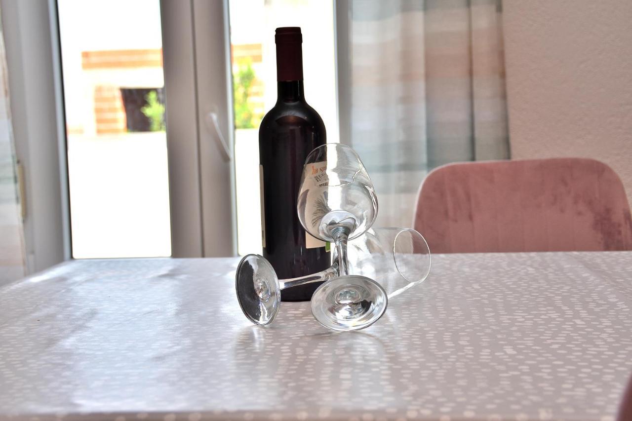 וודיצה Apartment Leonora מראה חיצוני תמונה